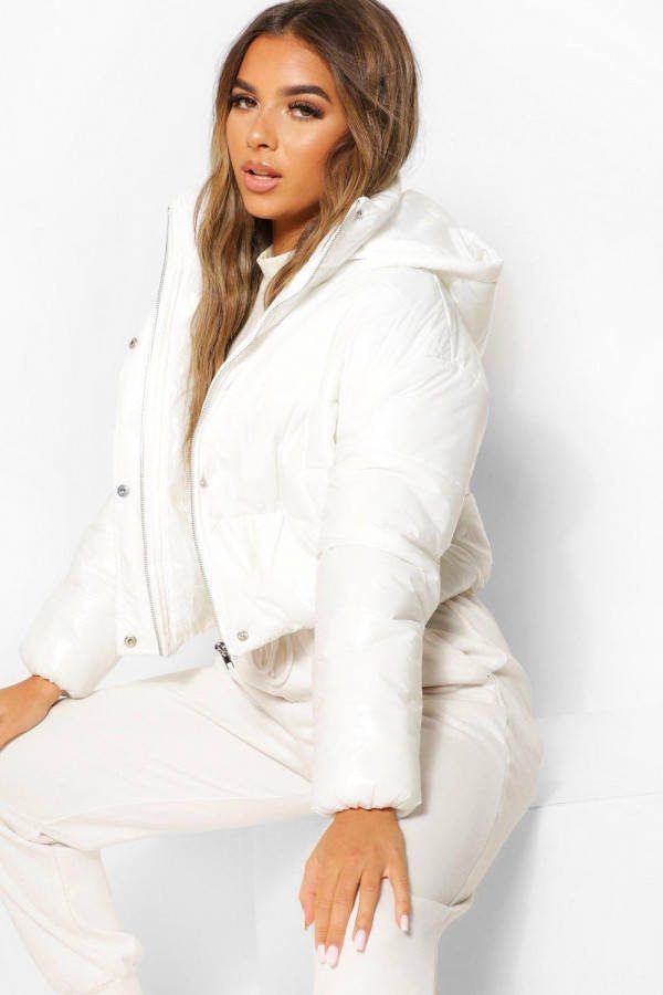 boohoo Petite Korte Glanzende Jas Met Capuchon, Wit
