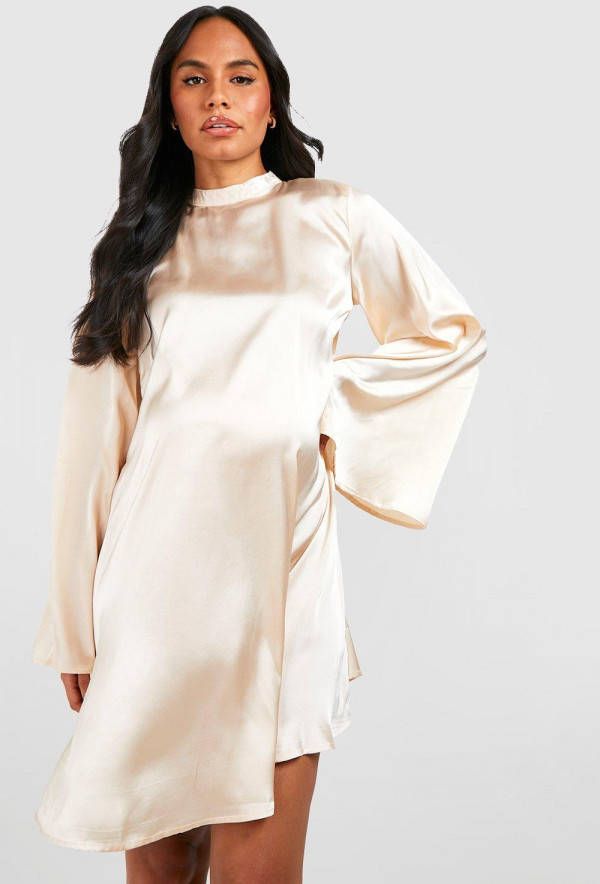 boohoo Zwangerschap Gesmokte Satijnen Jurk Met Wijde Mouwen, Champagne