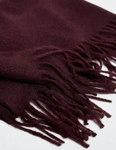 Mango Sjaal met franjes aan de uiteinden