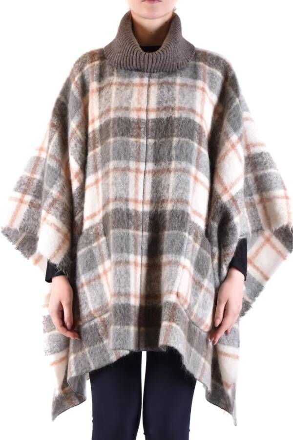 Alysi Poncho's Bruin Dames