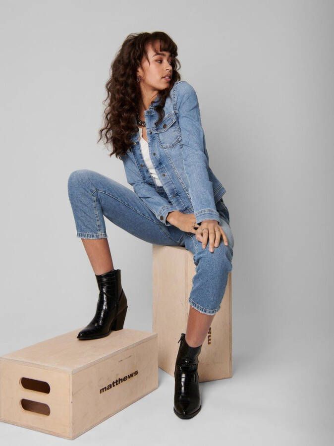 Only Spijkerjas cropped